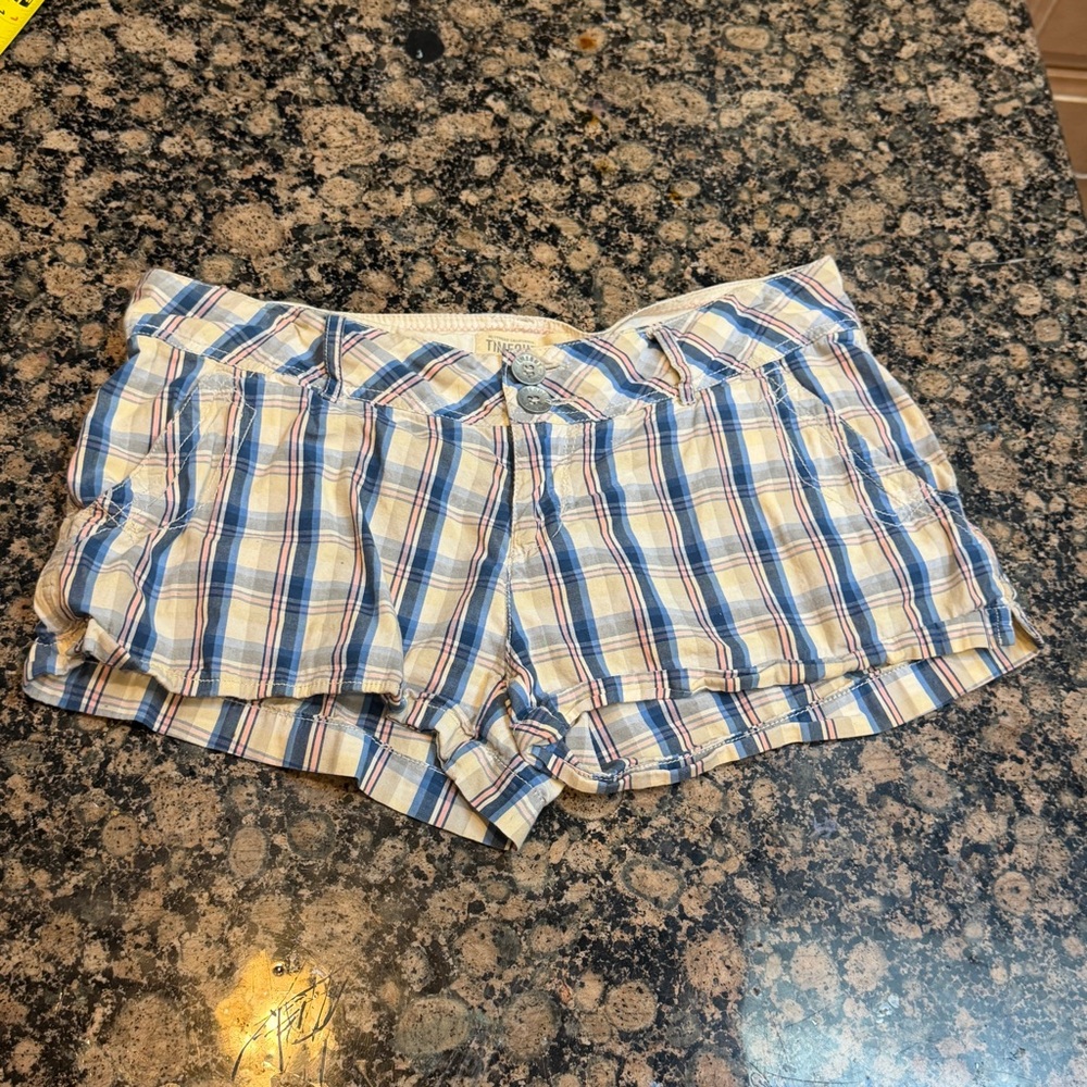 SoCal Timeout Plaid Cotton Blend Women's Shorts in Blue and Cream 40